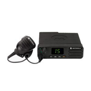 Equipo Radio Digital Móvil Motorola DGM8000e-VHF